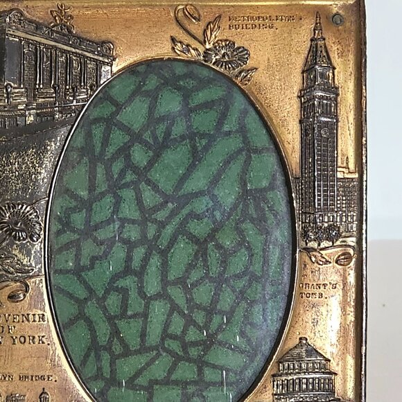Antique 1910s New York Photo Frame 5x7 metal souviner raised relief Statue Liber - Picture 10 of 15